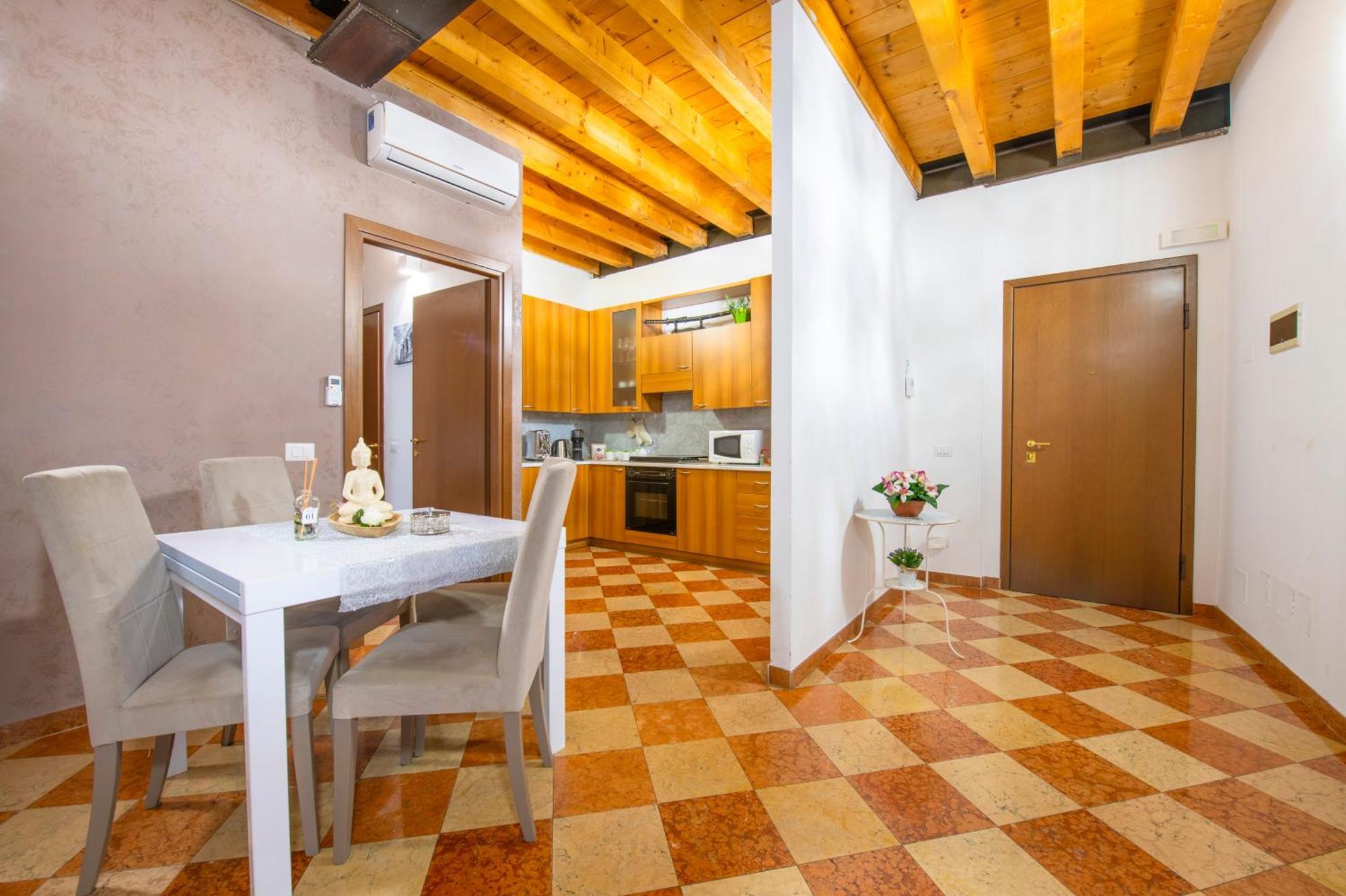 Palace Home Mazzini Verona Center Eksteriør billede