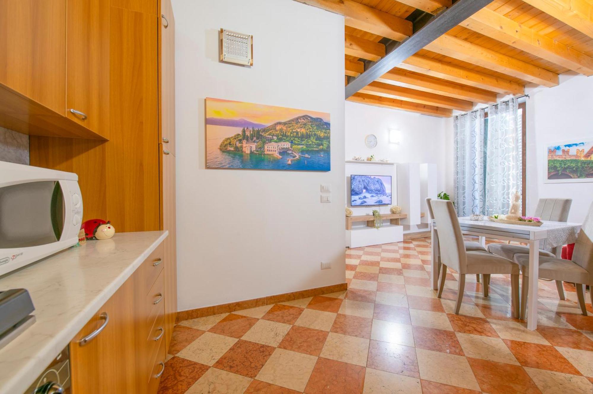 Palace Home Mazzini Verona Center Eksteriør billede